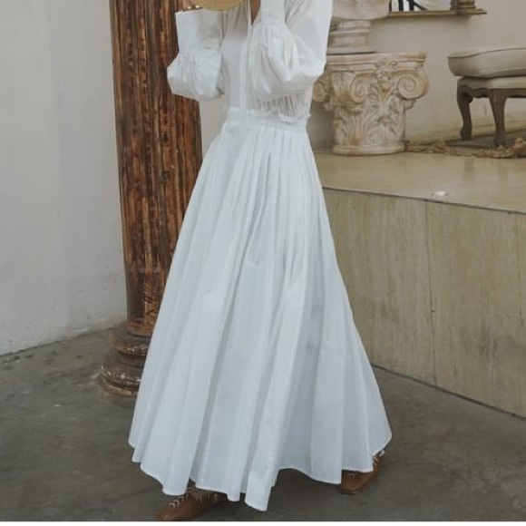 BRAND NEW Ango - Long-Sleeve White V-Neck Plain Maxi Shirt Dress - Picture 3 of 5